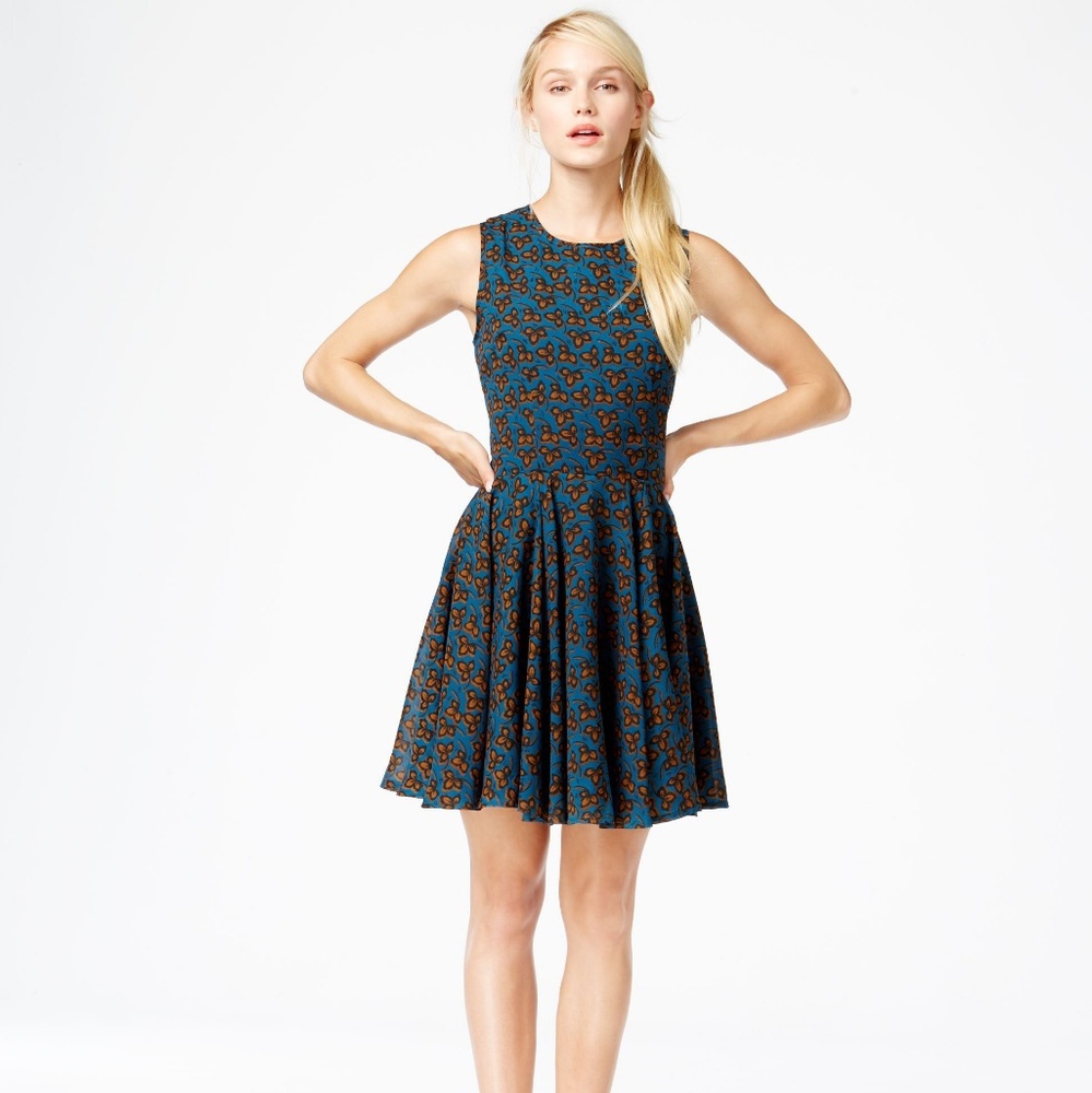 NWT Madison Jules Mini Fit & Flare Teal w/Floral